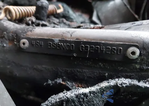 2016 Subaru Outback 2.5I Limited z USA, uszkodzony, nr VIN 4S4BSBNC0G3294280